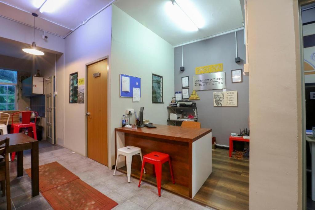 Spot On 89751 Bed Station Guest House Tanah Rata Esterno foto